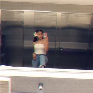 Meet your Posher, Adriana